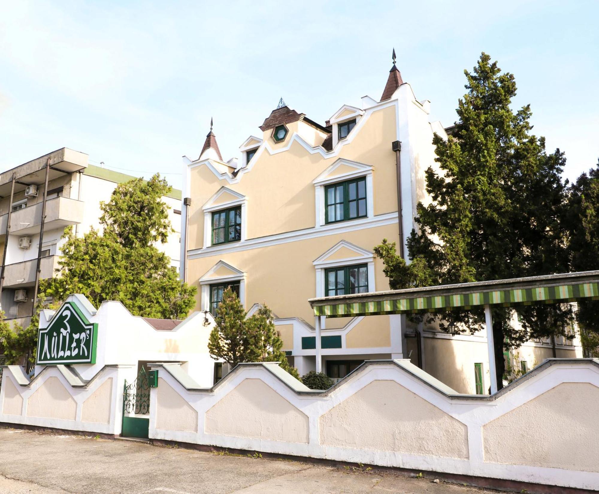 Mueller'S 3 Apartment Сиофок Екстериор снимка